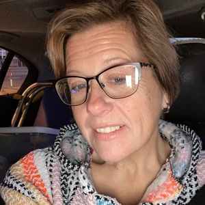 Meet your Posher, Robin